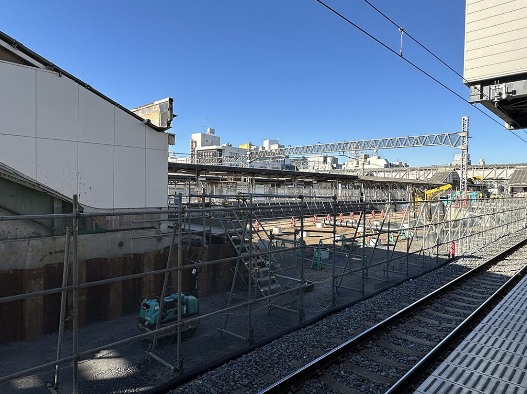 春日部駅旧上りホームの今