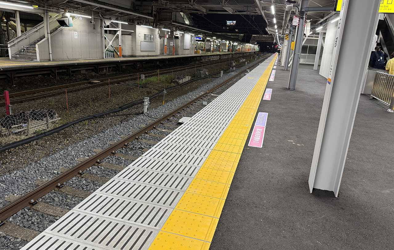 春日部駅 東武スカイツリーライン新下りフォーム